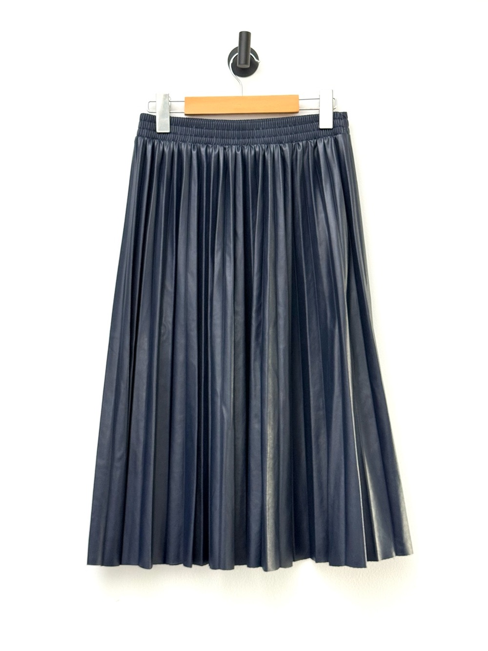 Kate Hewko Pleated Accordion Faux Leather Vegan A Line Midi Skirt Elastic Waist